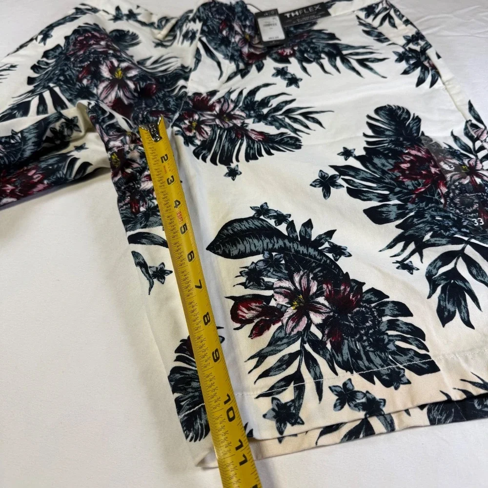 NWT Tommy Hilfiger TheFlex Hawaiian Tropical Print Shorts Men's 33X9